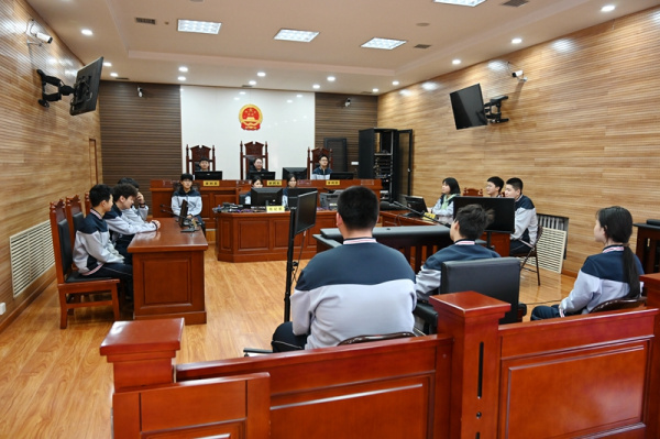 ���󻤺� ����ͬ�С���������ְҵ����ʦ���߽�����������Ժ�μӹ�..