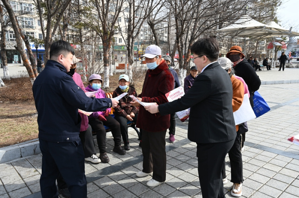 �շ�����ȫ �����ȷ�չ�������ַ�Ժ��ʵ��չȫ����Ұ�ȫ�������շ�..